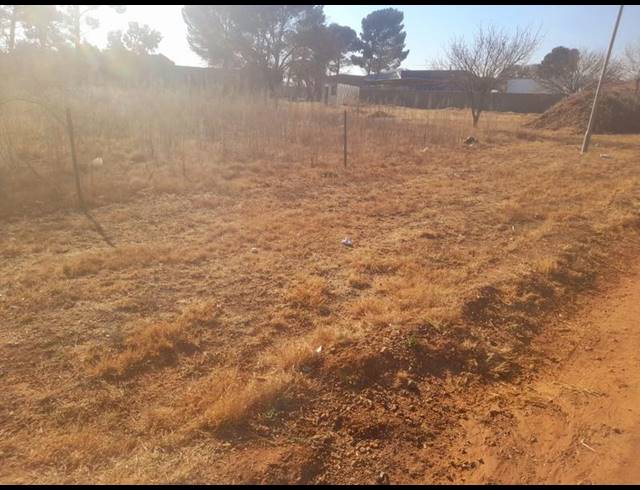LAND FOR SALE IN RIVERSDALE